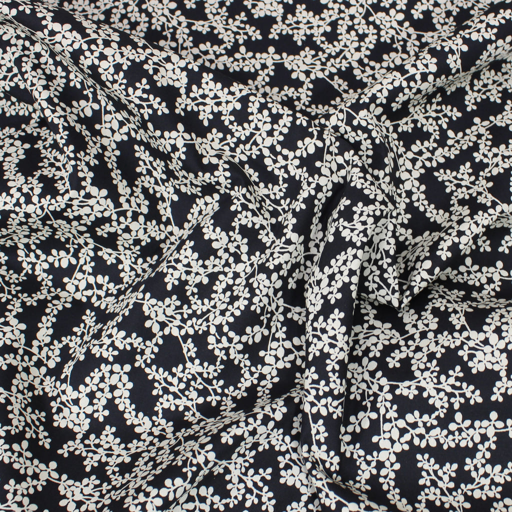 Per Metre Digital Print 100% Cotton - 44" Wide - Branch Flowers