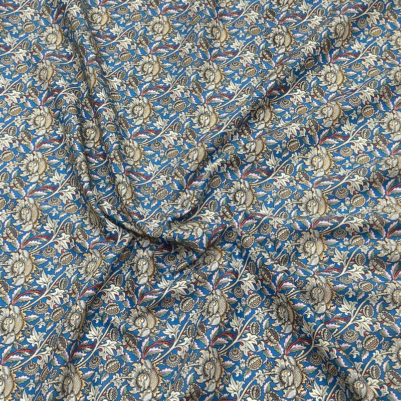 3 Metres Luxury Dressmaking 100% Cotton Lawn- 60" (Blue Flowers) regular