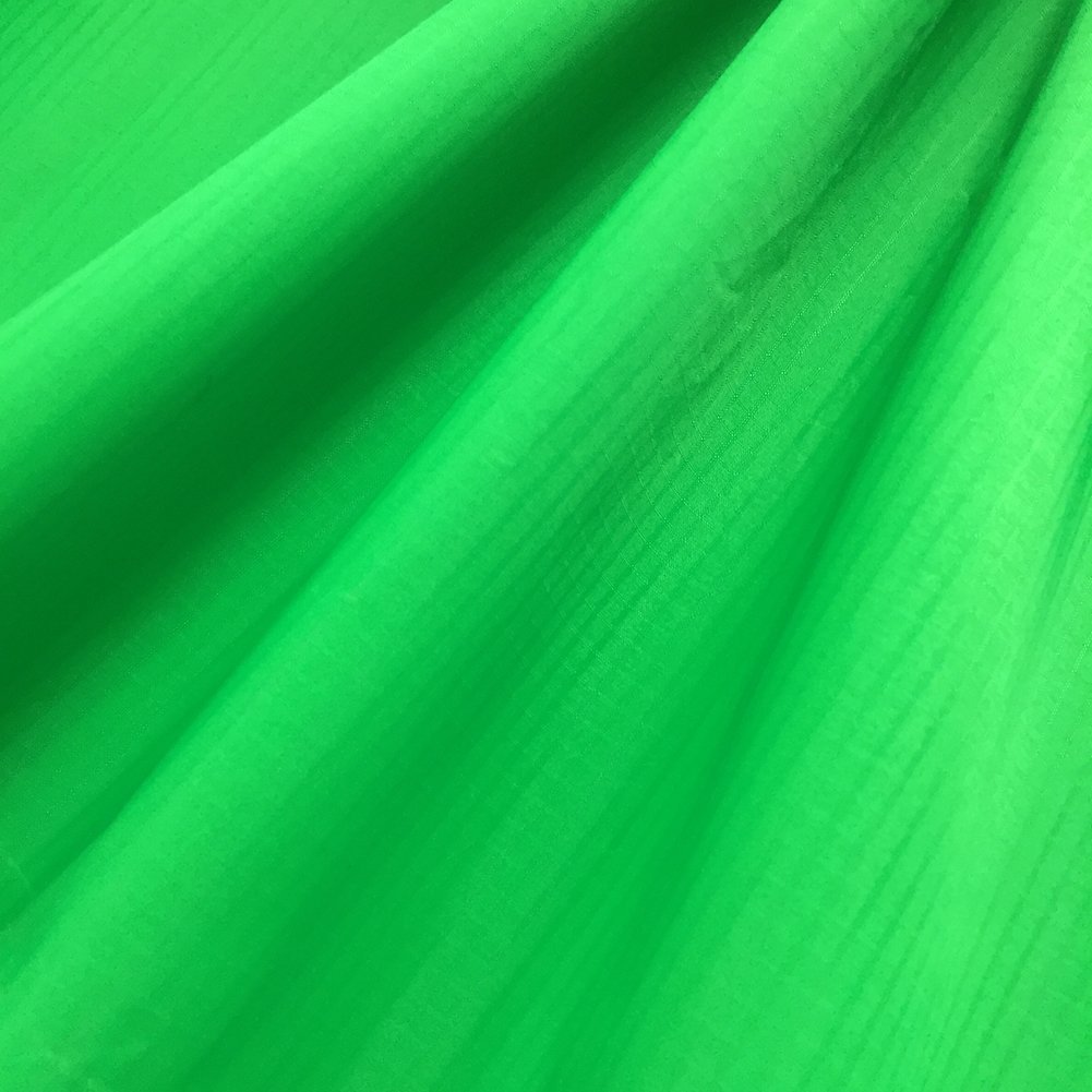 Green Rip Stop Tear Resistant Fabric 150cm Wide 2oz 100% Polyester 