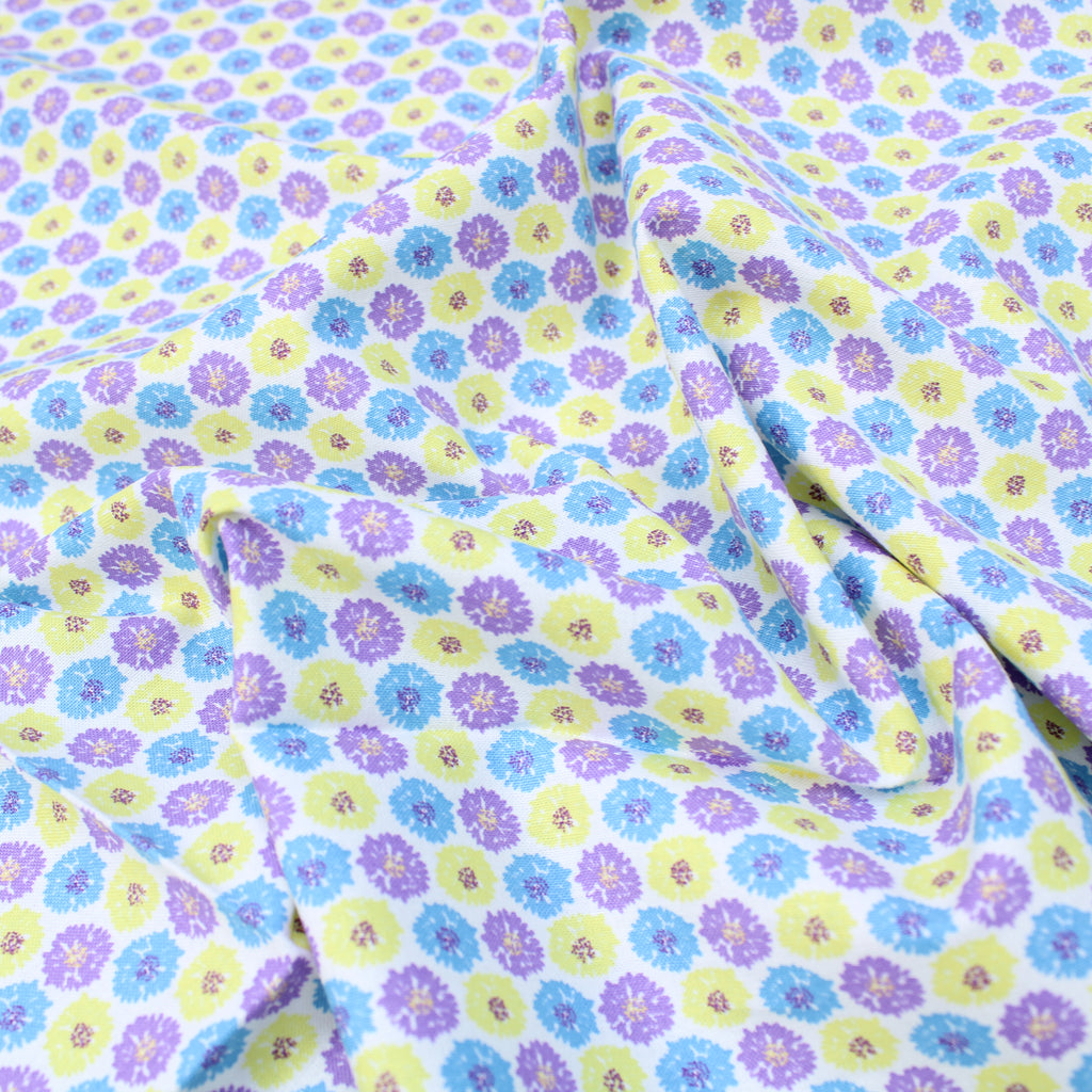 100% Digital Quilting Cotton, Meadow Collection, 'Pastel Daises', 44" Wide